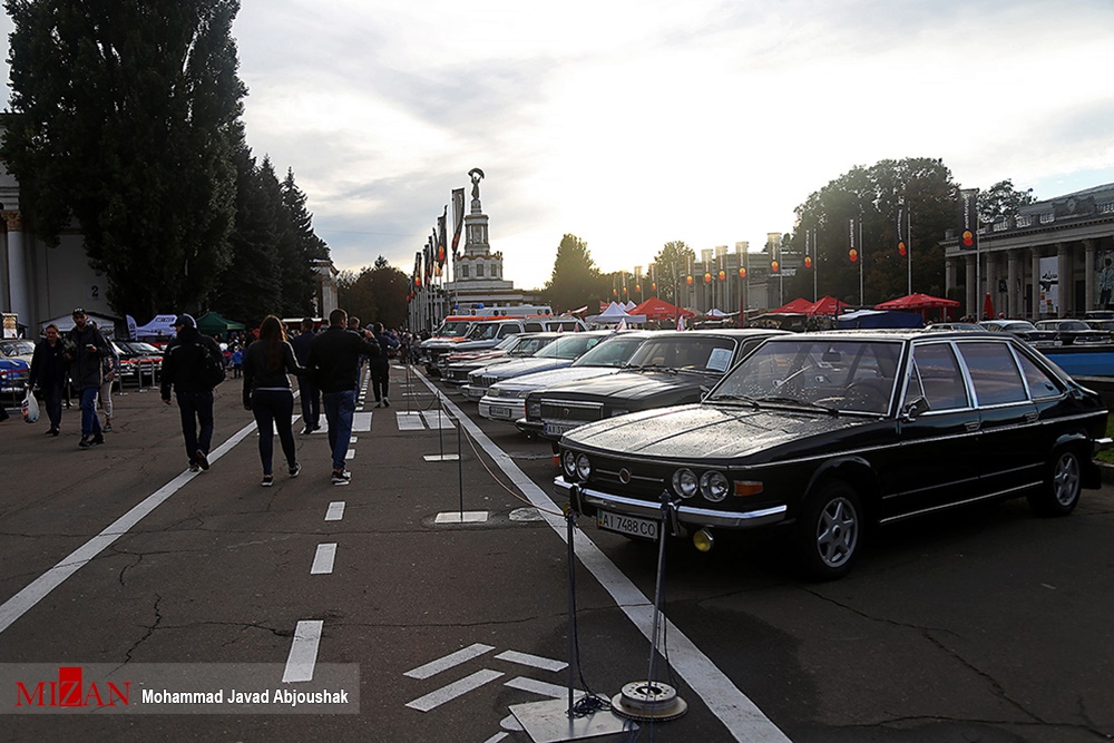 نمایشگاه خودروهای قدیمی و کلاسیک در اوکراین