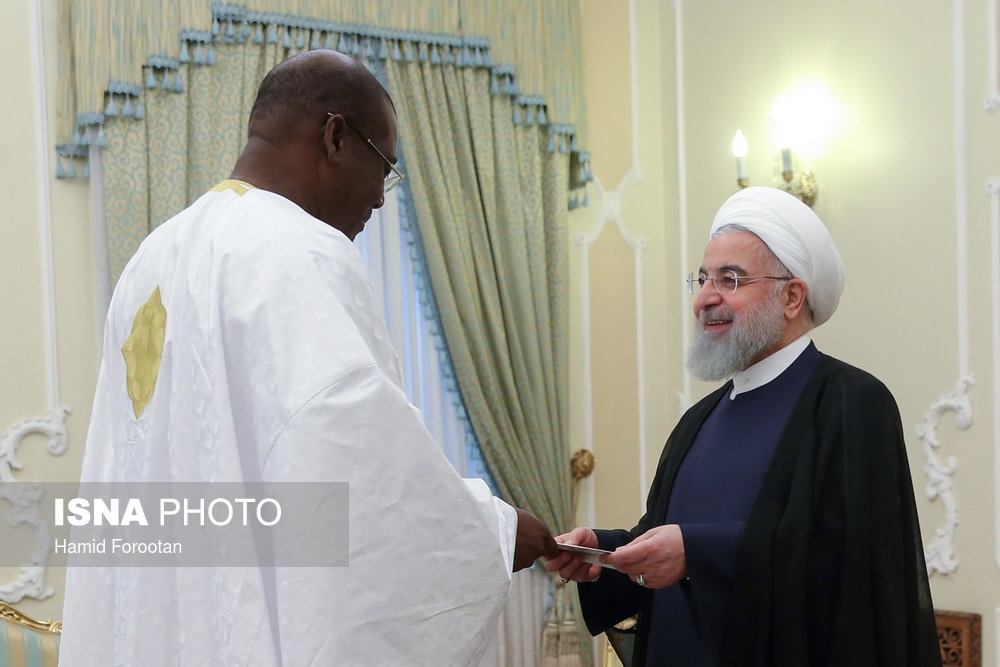 تقدیم استوار نامه سفیر جدید کشور سنگال به رئیس جمهور