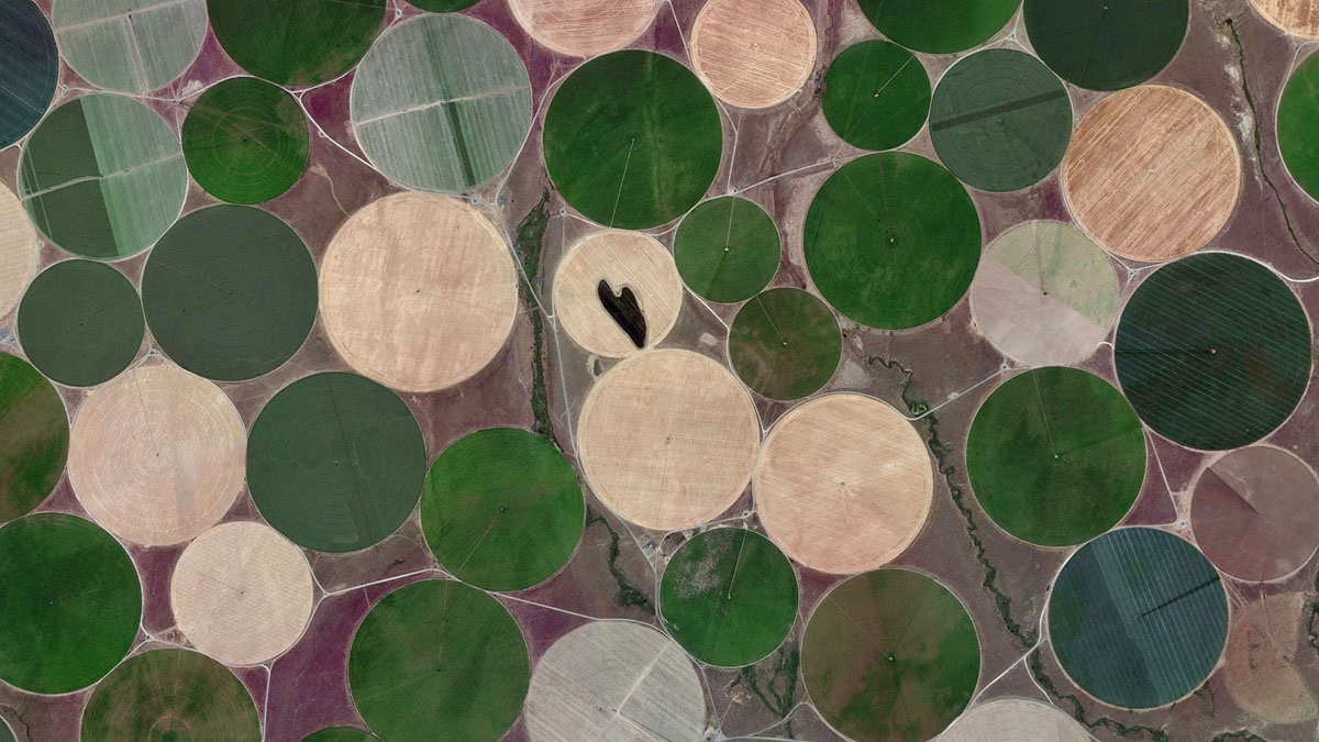 عکاسی از کره زمین با گوگل مپ