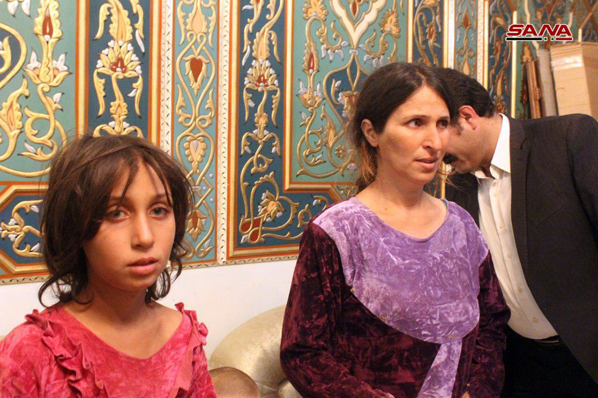 آزادی 2 زن  و 4 کودک از دست داعش در سوریه