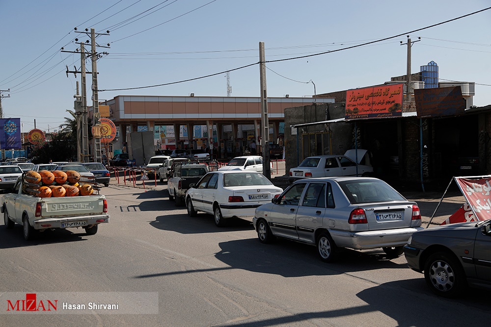 قاچاق بنزین در شهرهای مرزی