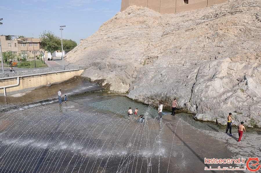 چشمه علی