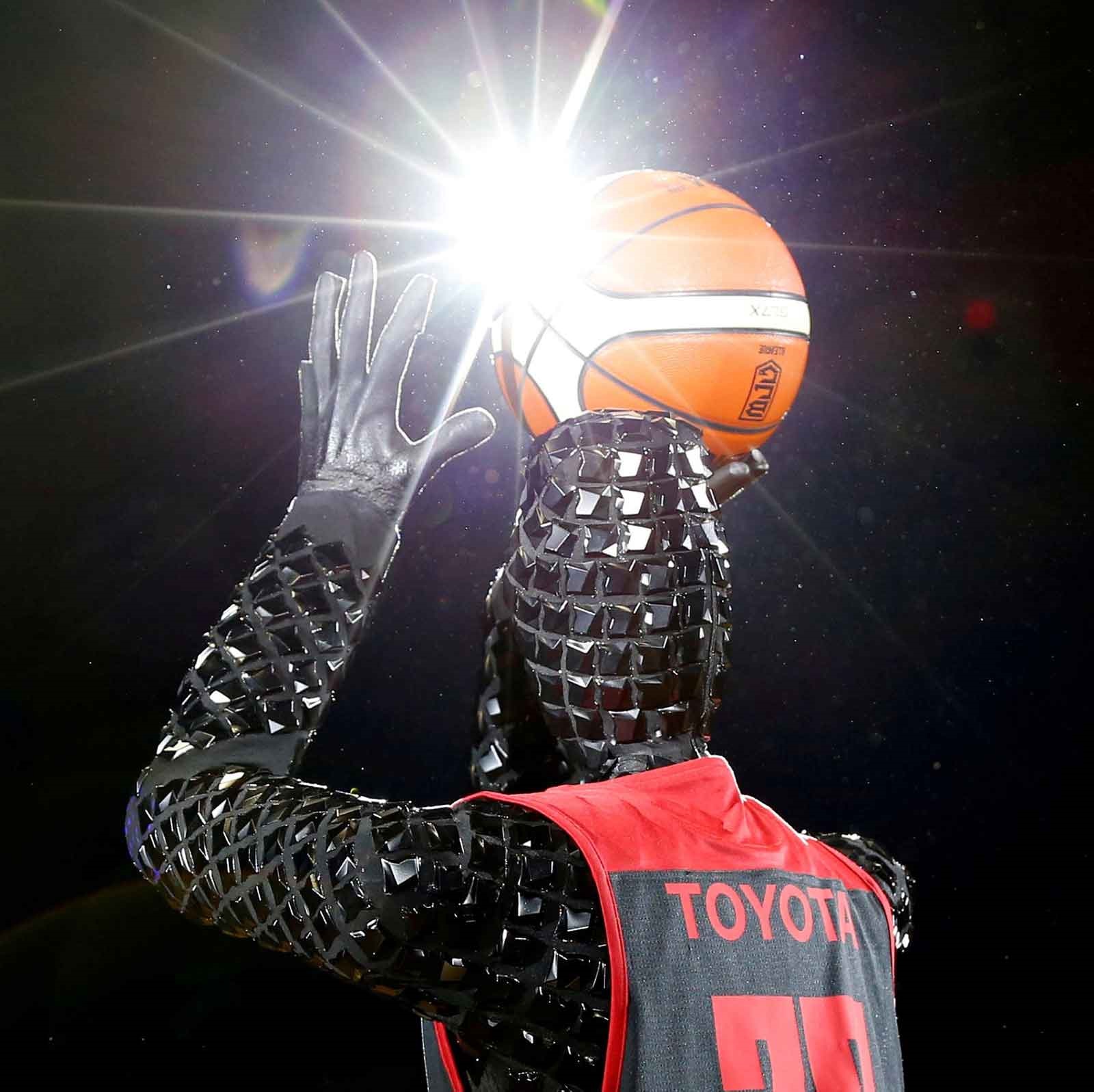 روبات بسکتبالیست تویوتا، موفق‌تر از تمام بازیکنان جهان 