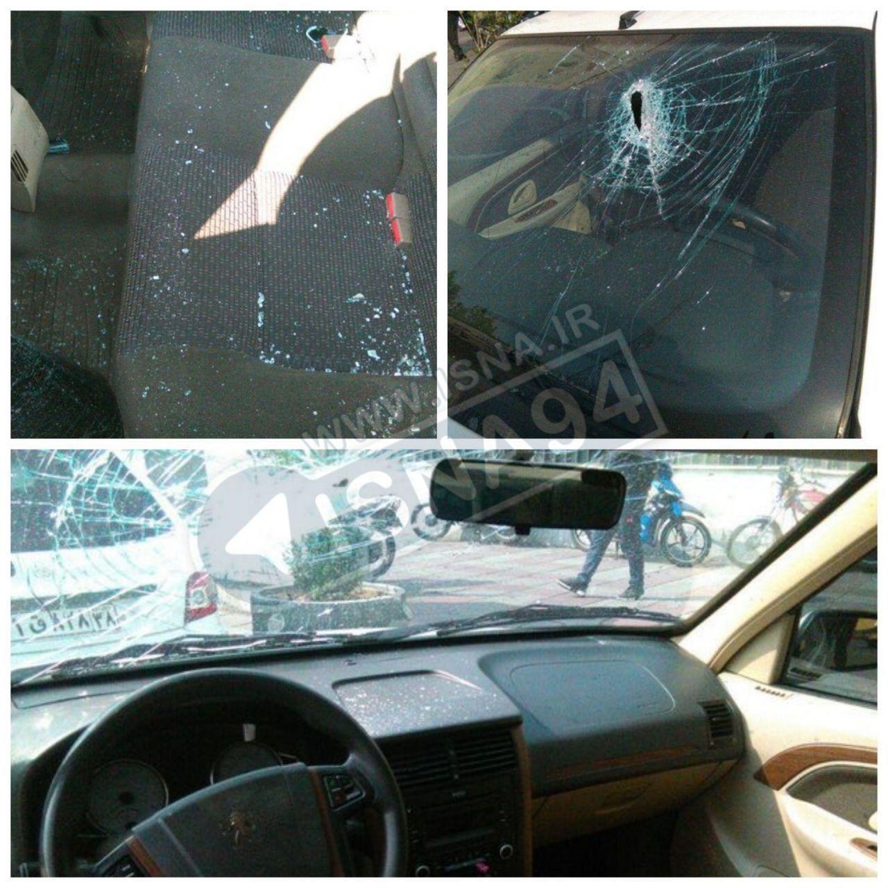 عکسی از خودرو نماینده‌ای که با میلگرد مورد حمله قرار گرفت
