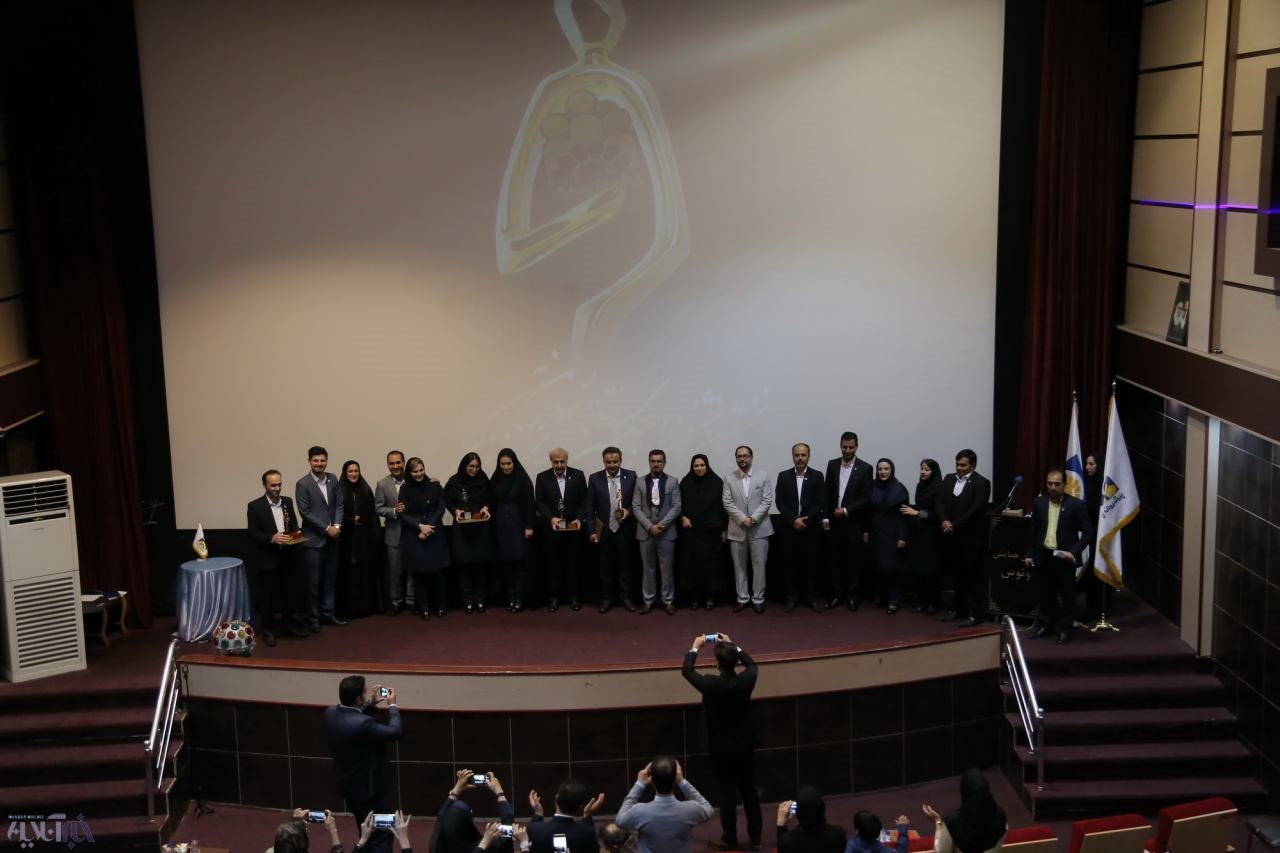 جشنواره تندیس برترین مشاوران بیمه‌های زندگی بیمه پاسارگاد در قم