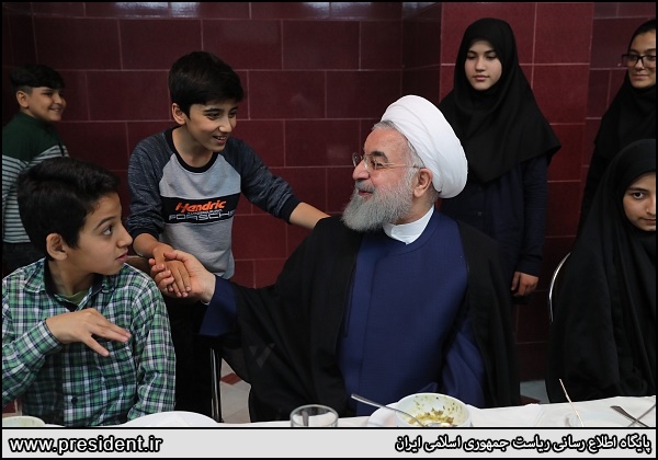 دیدار صمیمی با مددجویان بهزیستی و کمیته امداد امام خمینی (ره)