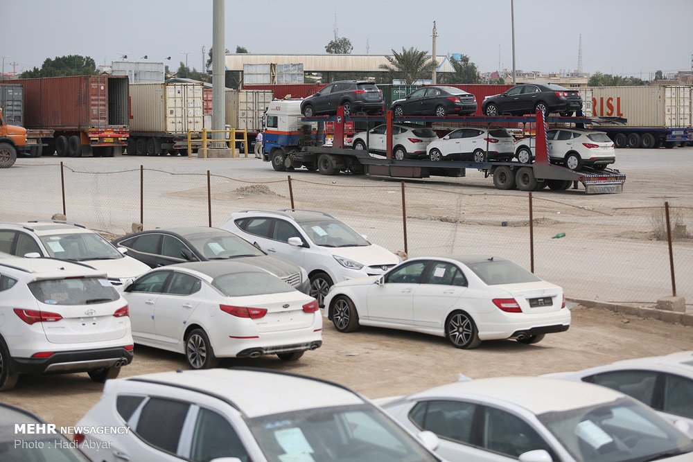 خودروهای وارداتی در گمرک منطقه آزاد اروند