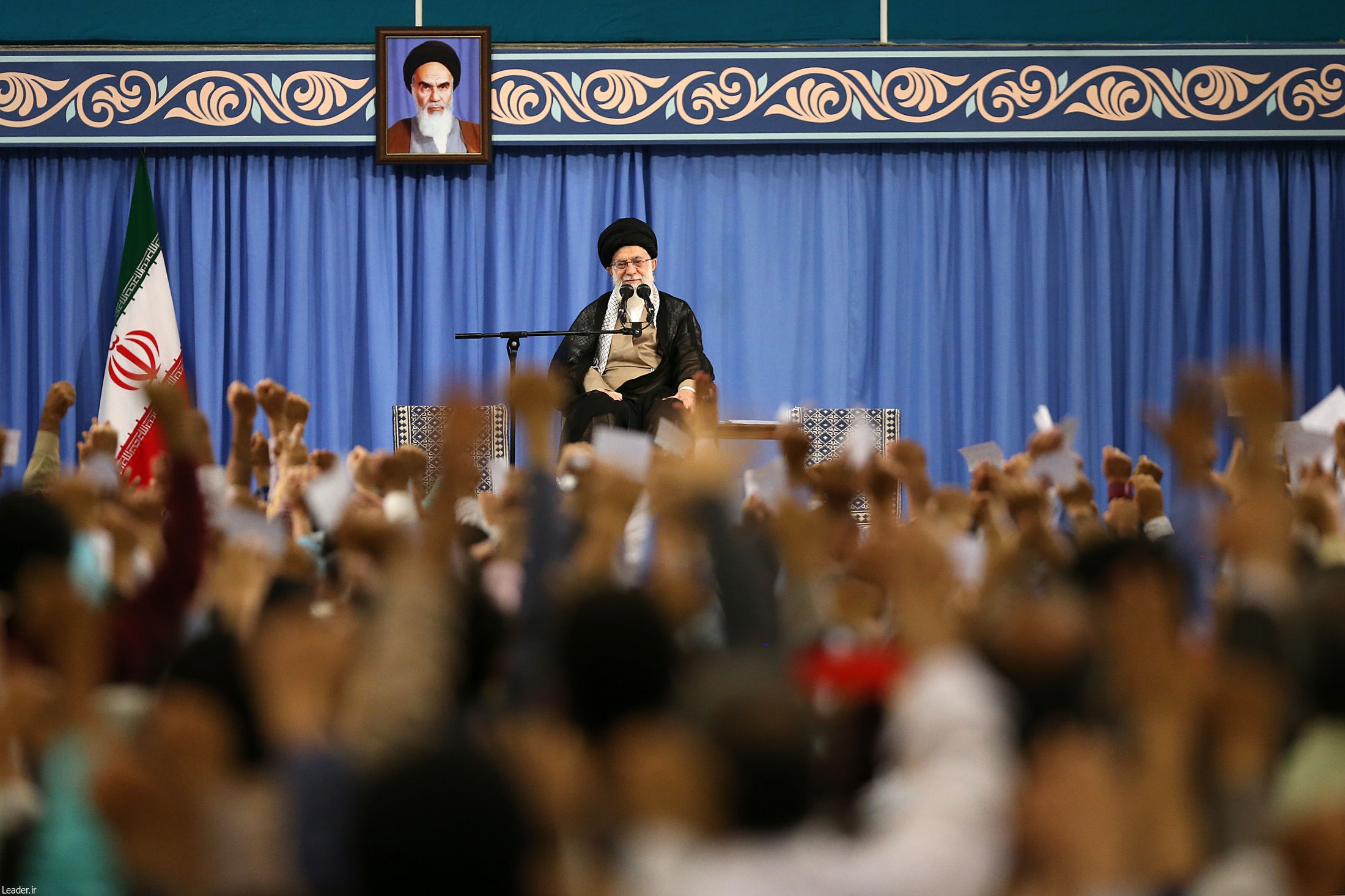 دیدار اقشار مختلف مردم با رهبر معظم انقلاب اسلامی