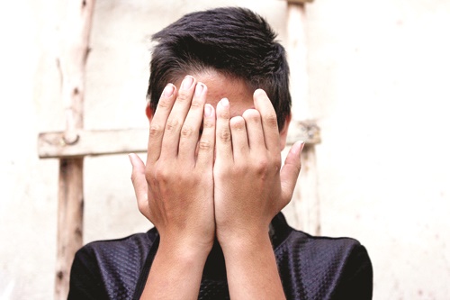 کودکان این روستا بیخ گوش تهران، انگشت‌هایشان را حین کار از دست می‌دهند!/ عکس