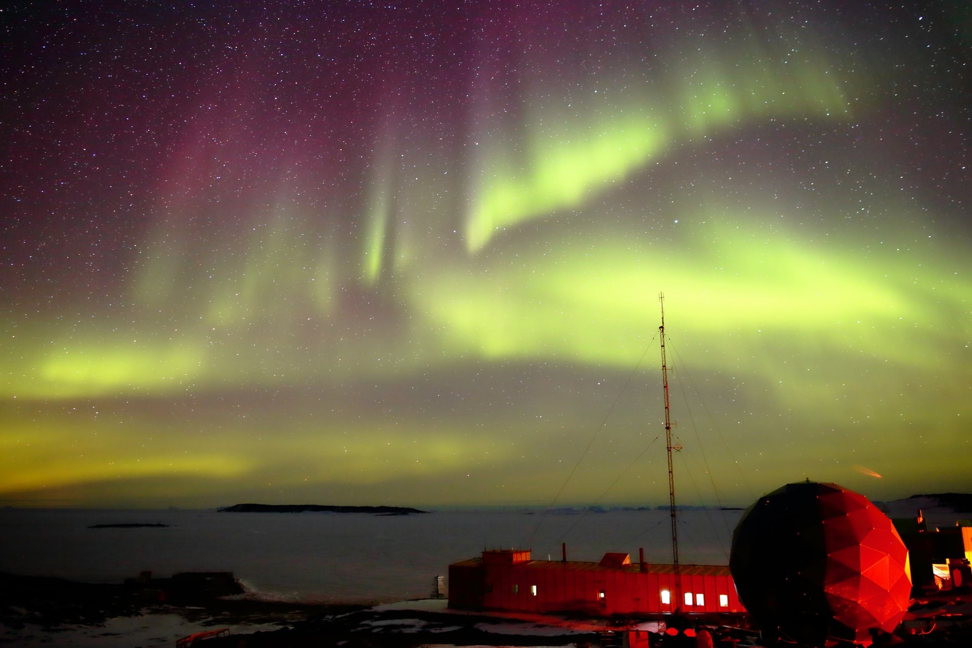 نمایشگاه عکاسی قطب جنوب