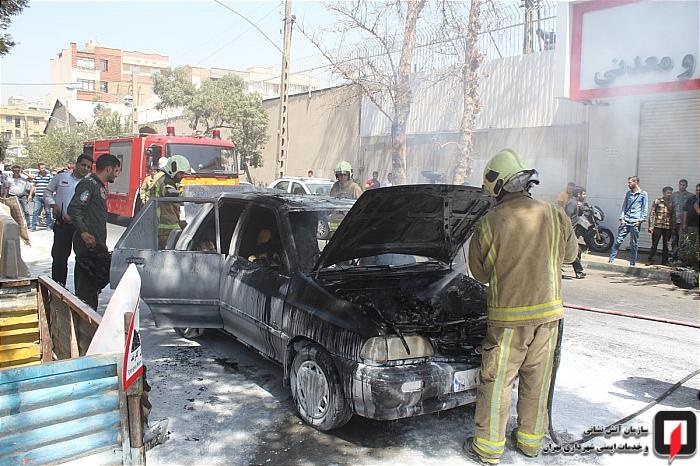 آتش‌سوزی پراید در محله مهرآباد