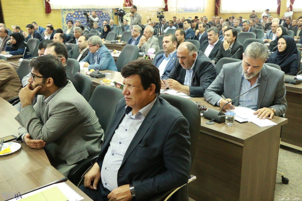 حضور وزیر کشور در جلسه مشترک ستاد فرماندهی اقتصاد مقاومتی و کارگروه اشتغال آذربایجان‌غربی