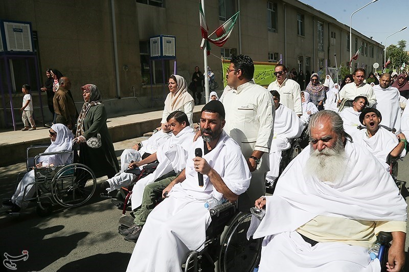 مراسم نمادین حج سالمندان آسایشگاه کهریزک