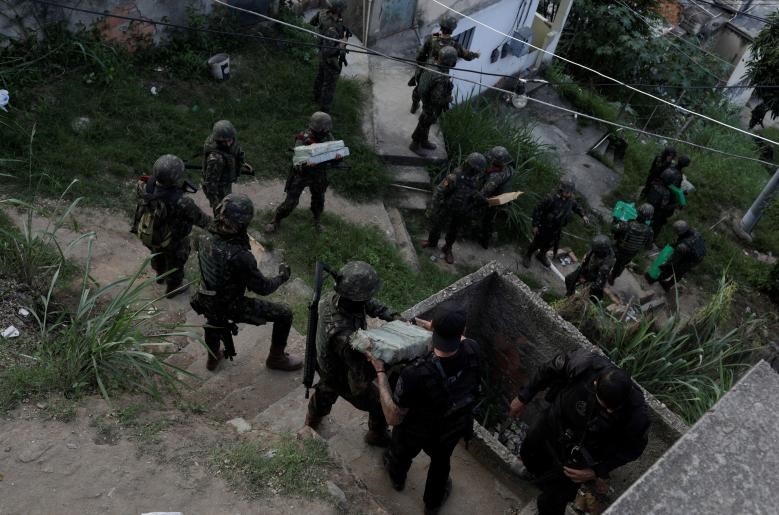 مبارزه با باندهای مواد مخدر در ریودوژانیرو
