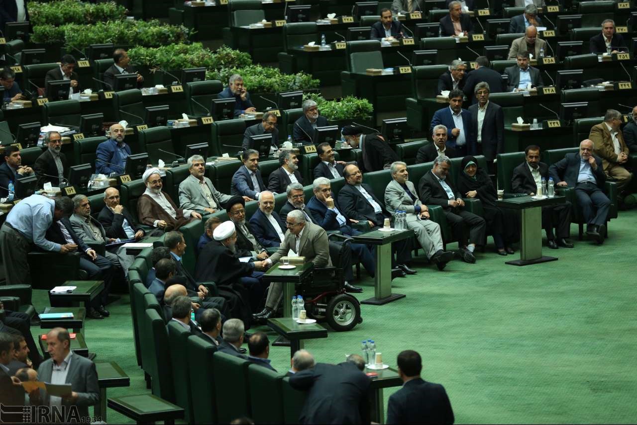 ورود رئیس‌جمهوری به مجلس شورای اسلامی