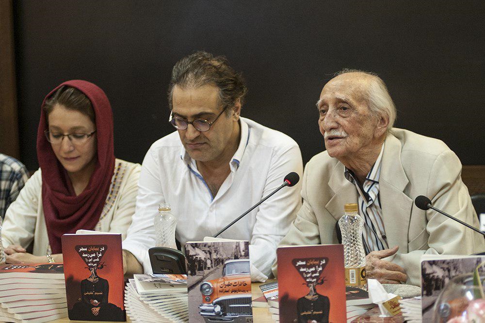 داریوش اسدزاده در آیین رونمایی از کتاب خاطرات تهران 