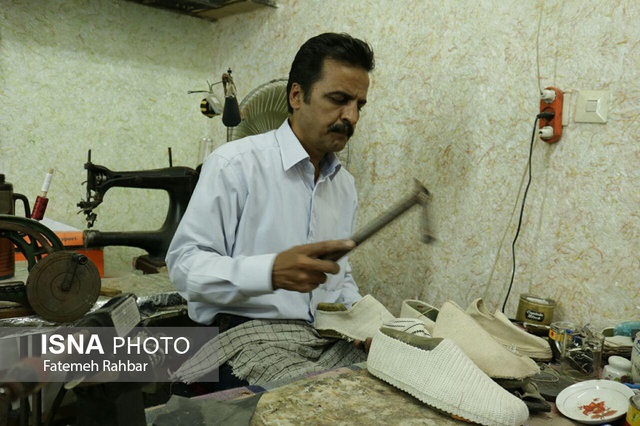 ساخت گیوه در ایران رو به فراموشی‌ست