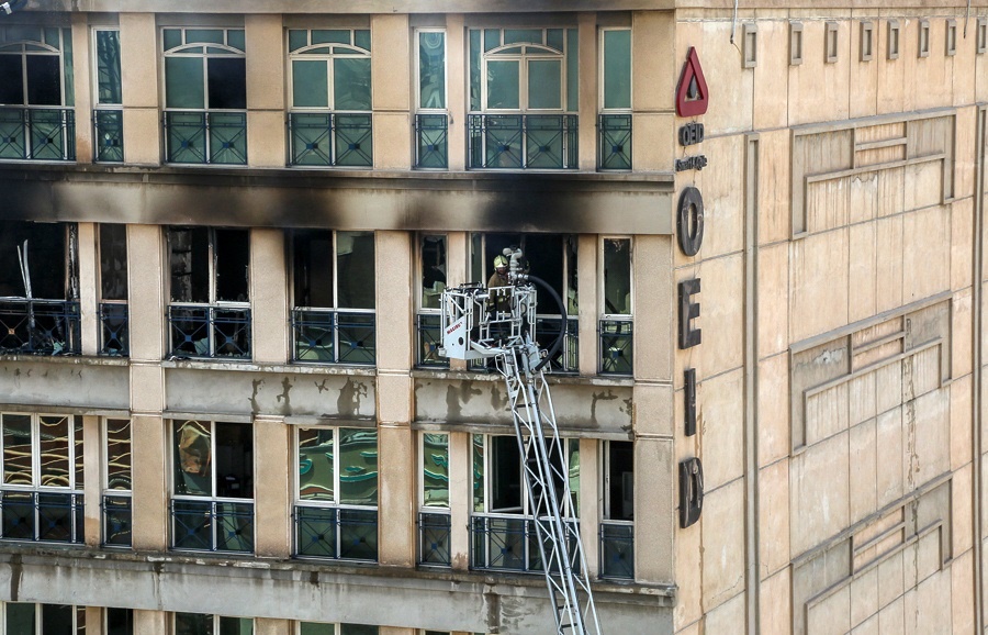 آتش سوزی در ساختمان توسعه صنایع نفت