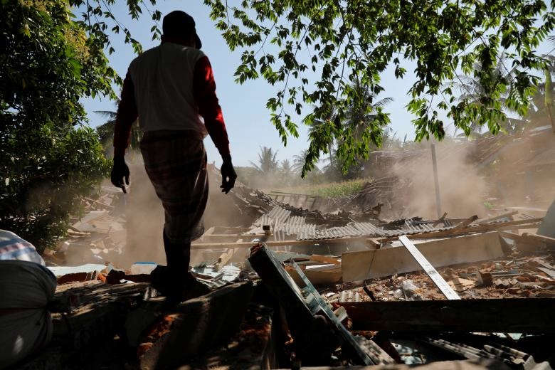 خسارات زلزله 6.9 ریشتری اندونری