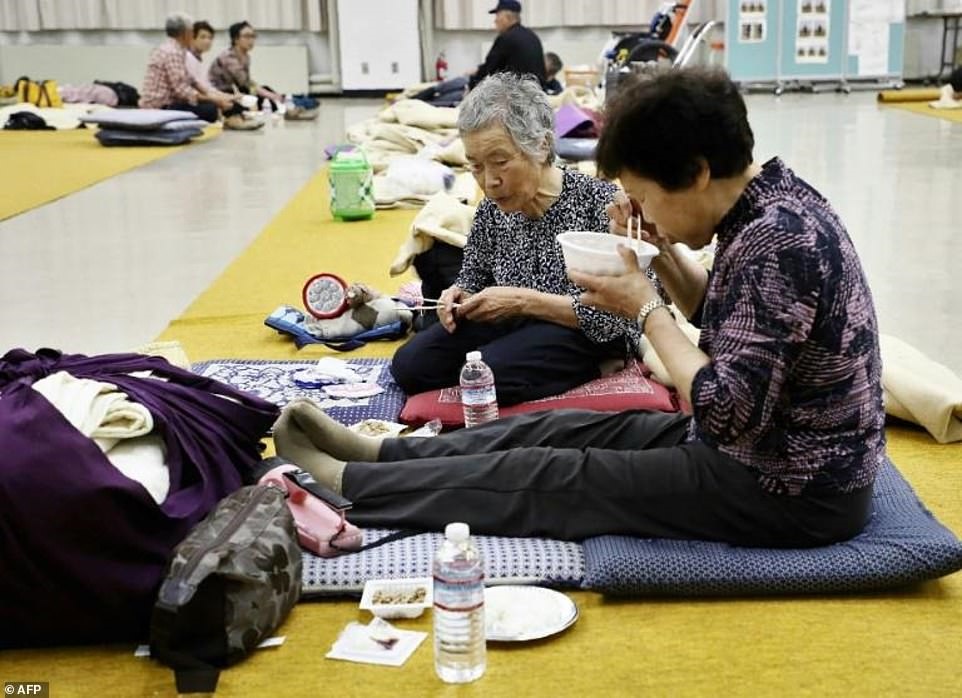 خسارات زلزله ۶.۷ ریشتری ژاپن