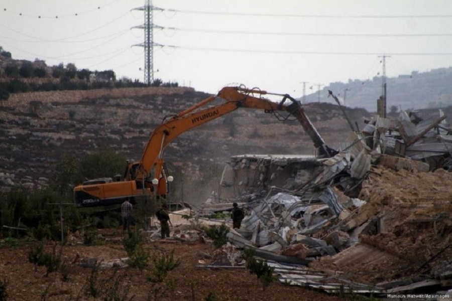 ویران شدن روستای فلسطینی توسط رژیم‌صهیونیستی