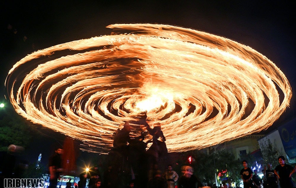 آیین سنتی مشعل گردانی در قم