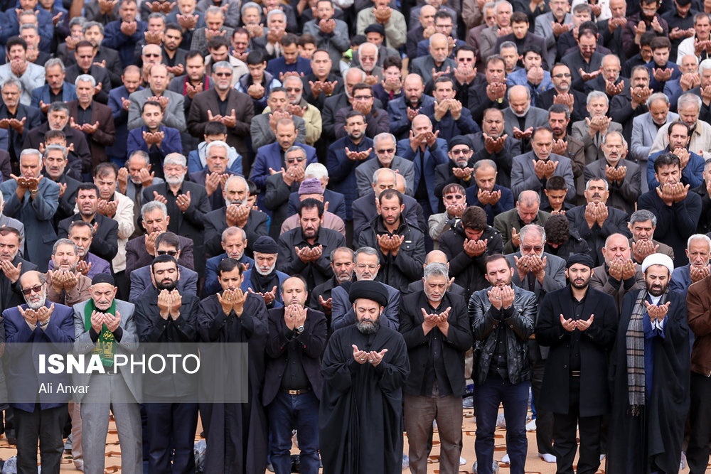 نماز روز عاشورا در اردبیل