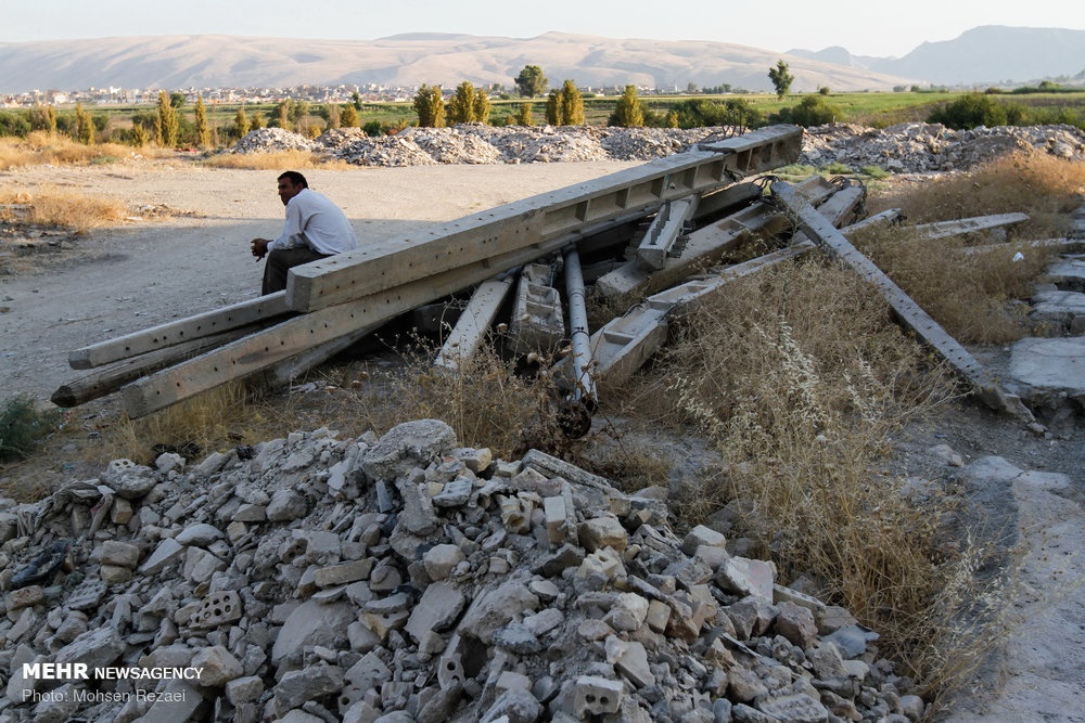 مناطق زلزله زده کرمانشاه ۱۱ ماه پس از زلزله ۷.۳ ریشتری