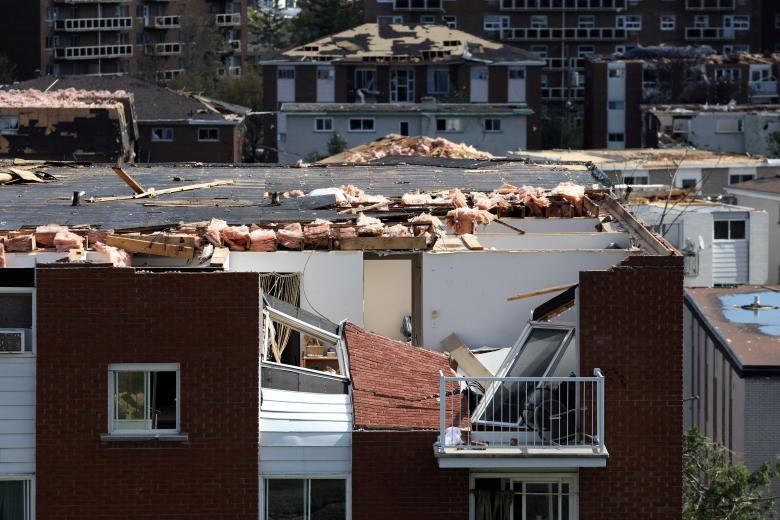خسارات گردباد در استان کبک کانادا