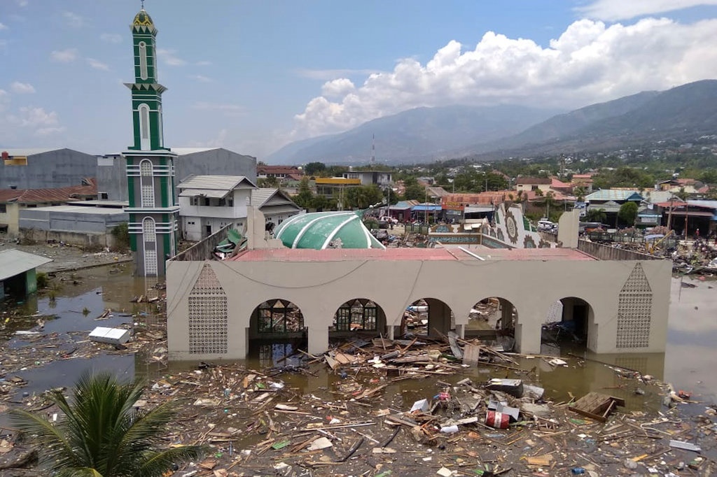 خسارات زلزله 7.5 ریشتری اندونزی