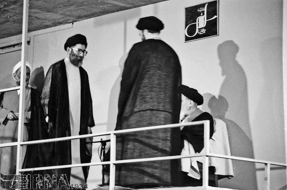 13شهریور 1364؛ تنفیذحکم ریاست‌جمهوری آیت‌الله خامنه‌ای