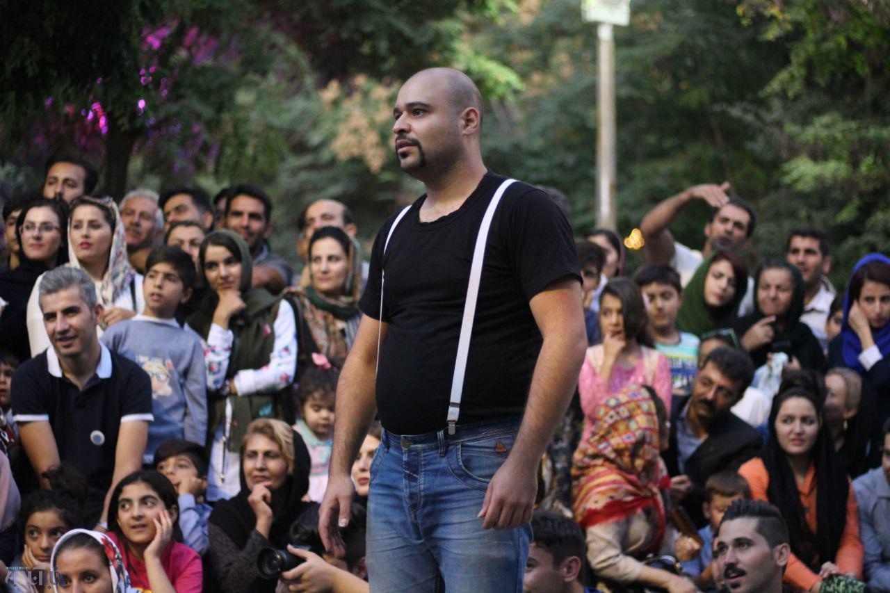 اجراهای روز آخر جشنواره تئاتر خیابانی مریوان