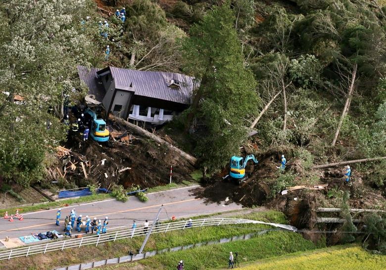 خسارات زلزله 6.7 ریشتری ژاپن