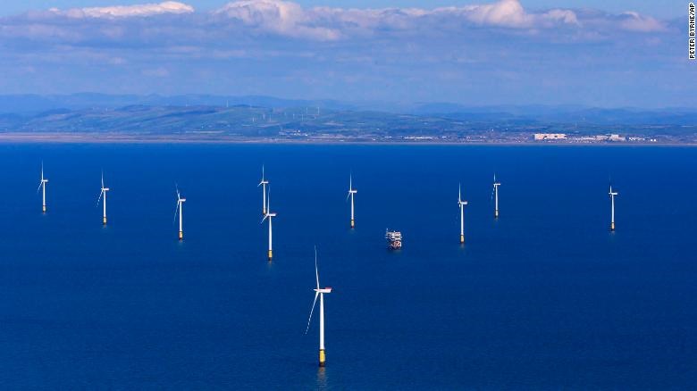 مزرعه بادی ۱ میلیارد پوندی در آب‌های ساحلی انگلیس ۶۵۹ مگاوات برق تولید می‌کند / عکس