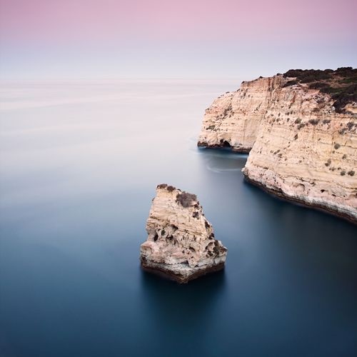 آب های ملایم ساحل پرتغال در عکس روز نشنال جئوگرافیک