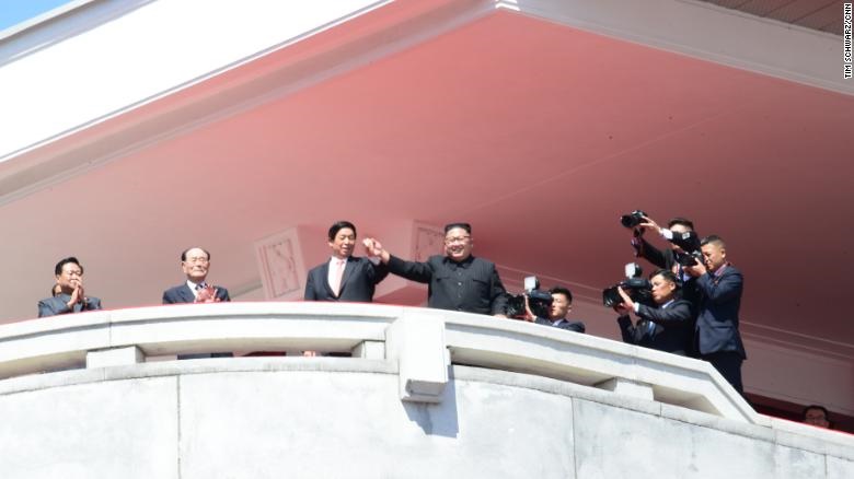 رژه نظامی ارتش کره شمالی در هفتادمین سالگرد تاسیسش