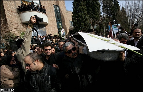 تشییع پیکر مرحوم بهمن جلالی/ گزارش تصویری
