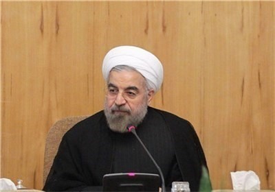روحانی:دیپلماسی ایران ابتکار عمل را به دست گرفته است/مردم مراقب باشند