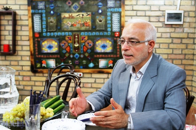 بهشتی​پور:حساسیت​ها درباره فردو به خاطر دورازدسترس بودن است/مخالفان مذاکره همسو با اسراییل نیستند