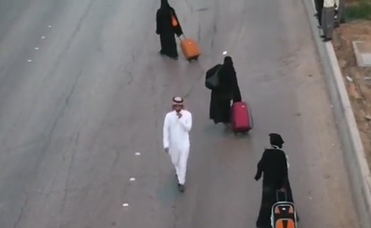 مهاجران در حال ترک عربستان هستند 