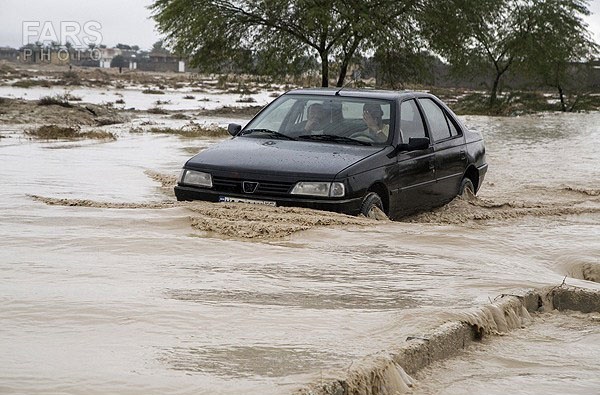 سیل در ۹ استان، 420 نفر را بی‌خانمان کرد/کشتی گیر بهبهانی  و یک کشاورز قربانی سیلاب شدند