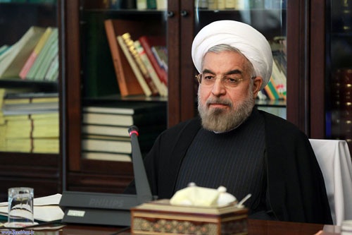 رئیس جمهور خبرداد: تلاش دولت برای مهار تورم 40 درصدی و صفر کردن رشد اقتصادی منفی