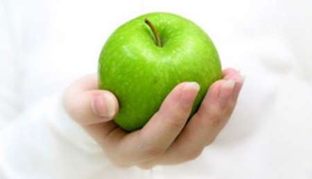 هر روز سیب بخورید تا 17 سال جوان‌تر شوید