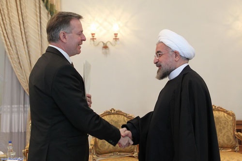 روحانی: پیشرفت‌های خوبی در مذاکرات هسته‌ای بین جمهوری اسلامی ایران و ۱+۵ حاصل شده است