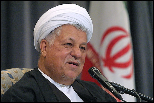 هاشمی رفسنجانی: آقای ظریف و همکارانش از دست پروده‌های آقای ولایتی هستند