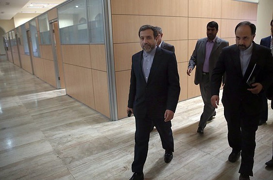 واکنش عضو تیم مذاکره کننده به تحریم جدید آمریکا/ عراقچی:در حال ارزیابی هستیم و واکنش نشان می دهیم