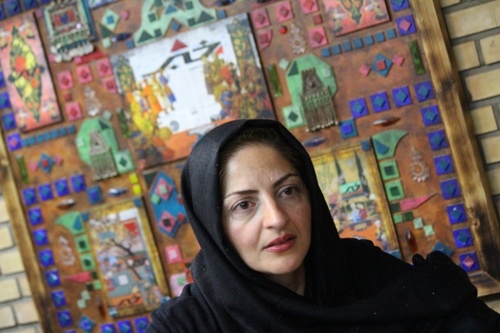 دختری که بعد از 30 سال به ایران آمد تا پدر و مادرش را بشناسد: زیر گوشش می خواندم دوستت دارم