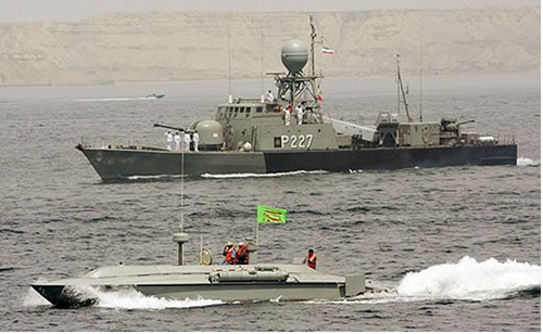 استراتژی نیروی دریایی ارتش و سپاه در دریا چیست؟