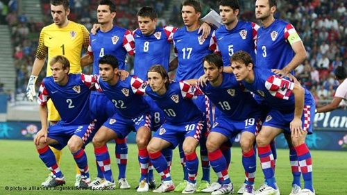 فیفا مدافع کرواسی را نقره داغ کرد/از دست دادن جام جهانی به خاطر شعارهای فاشیستی 