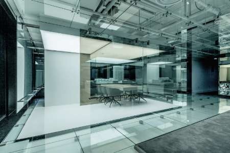 ساختمان شیشه‎ای، راه‌حل چینی برای مقابله با شایعات اداری